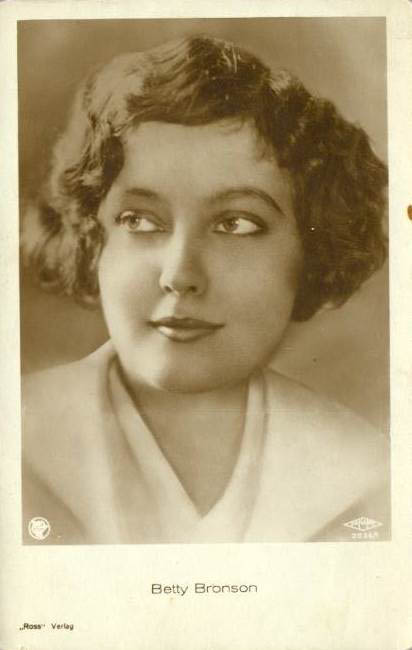 Breuer-Byron Performers Ross Verlag Postcard Images